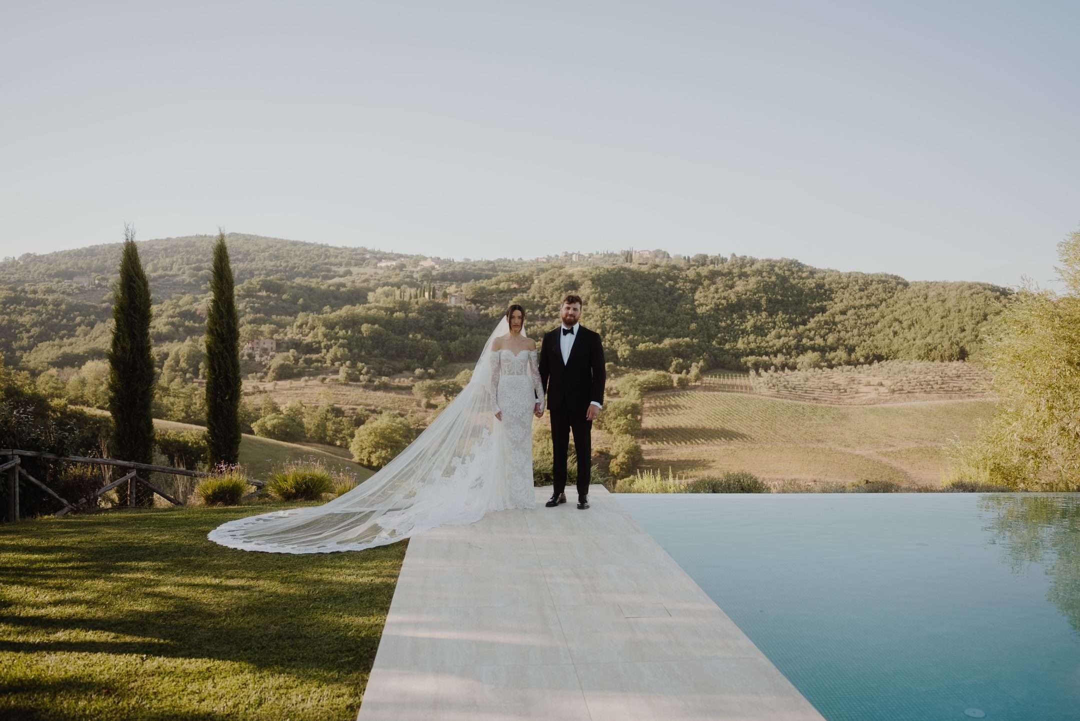 Wedding photography at Lupaia Tuscany Italy hilltop farmstead